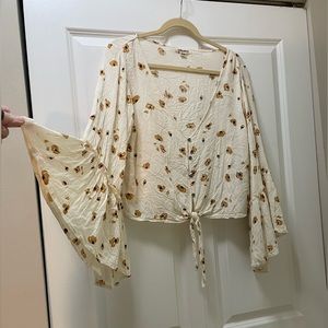 Billabong Women’s Large Tie- Front Long, Wide Bell Sleeved Floral Shirt Blouse